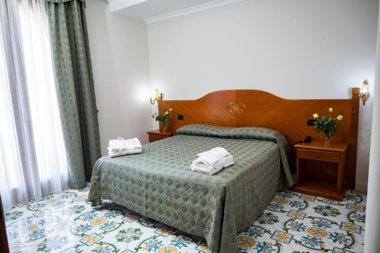 Villa Le Zagare Relais&SPA Gragnano Esterno foto