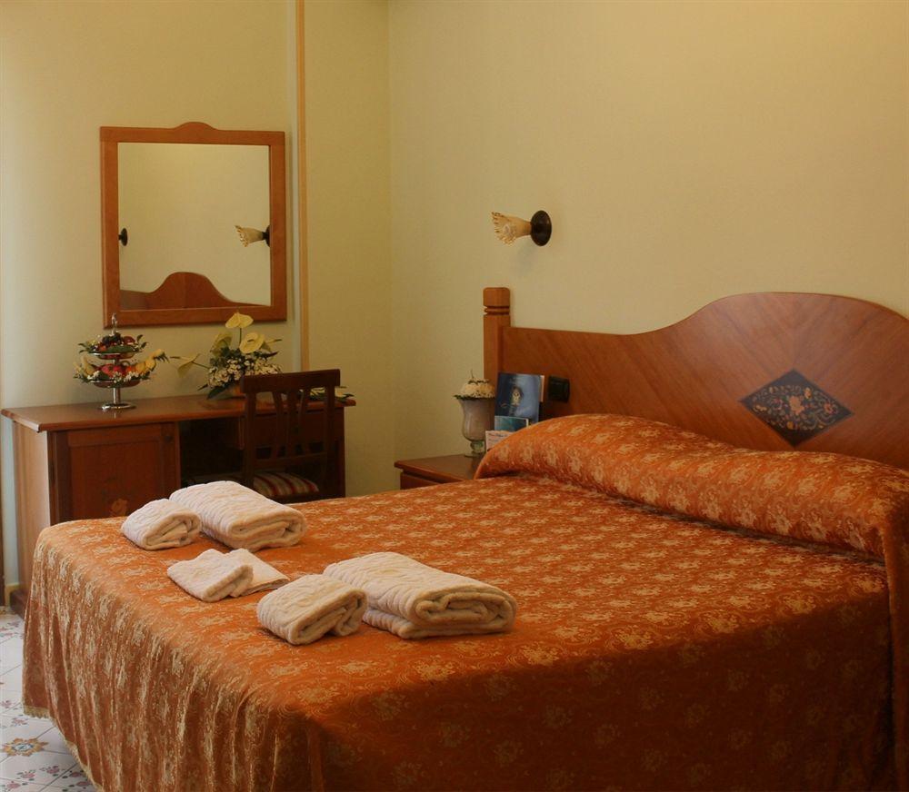 Villa Le Zagare Relais&SPA Gragnano Esterno foto